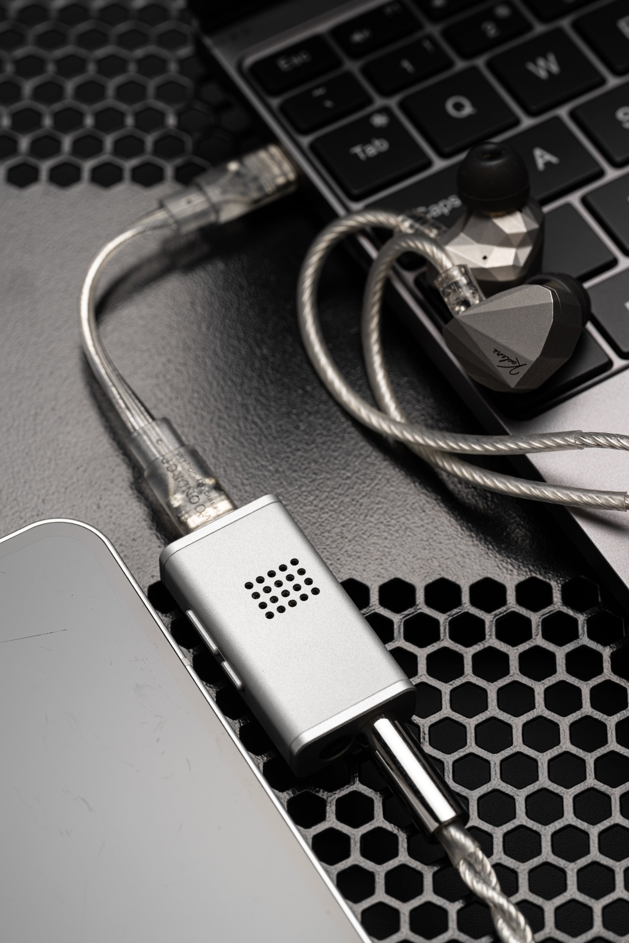 MOONDROP DAWN PRO 2 Portable USB DAC & Headphone Amplifier Dual CS43198 3.5mm & 4.4mm Balanced Output