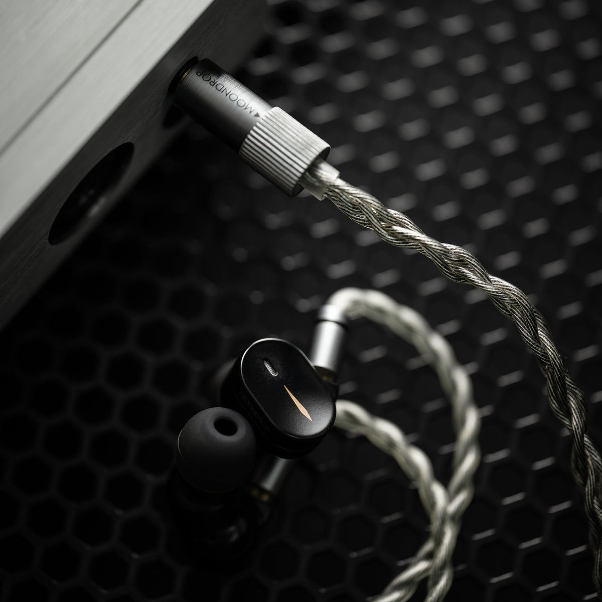 MOONDROP CHU III 3.5mm Dynamic Driver Wired IEM In-Ear Monitor Headphones