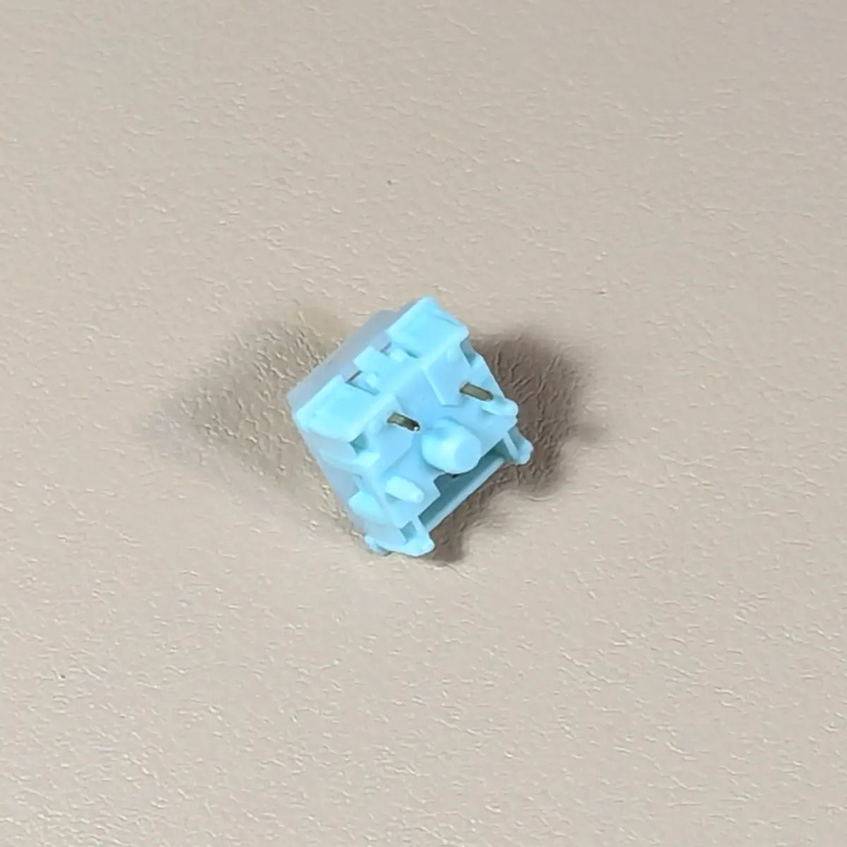 NEO X HMX AZURE Linear Switch Factory Lubed Edition 110 pcs/ set