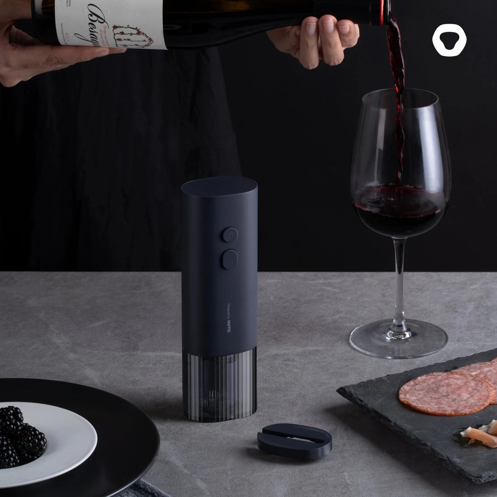 EZPC Presents the HOTO Electric Wine Opener: A Symphony of Efficiency and Style