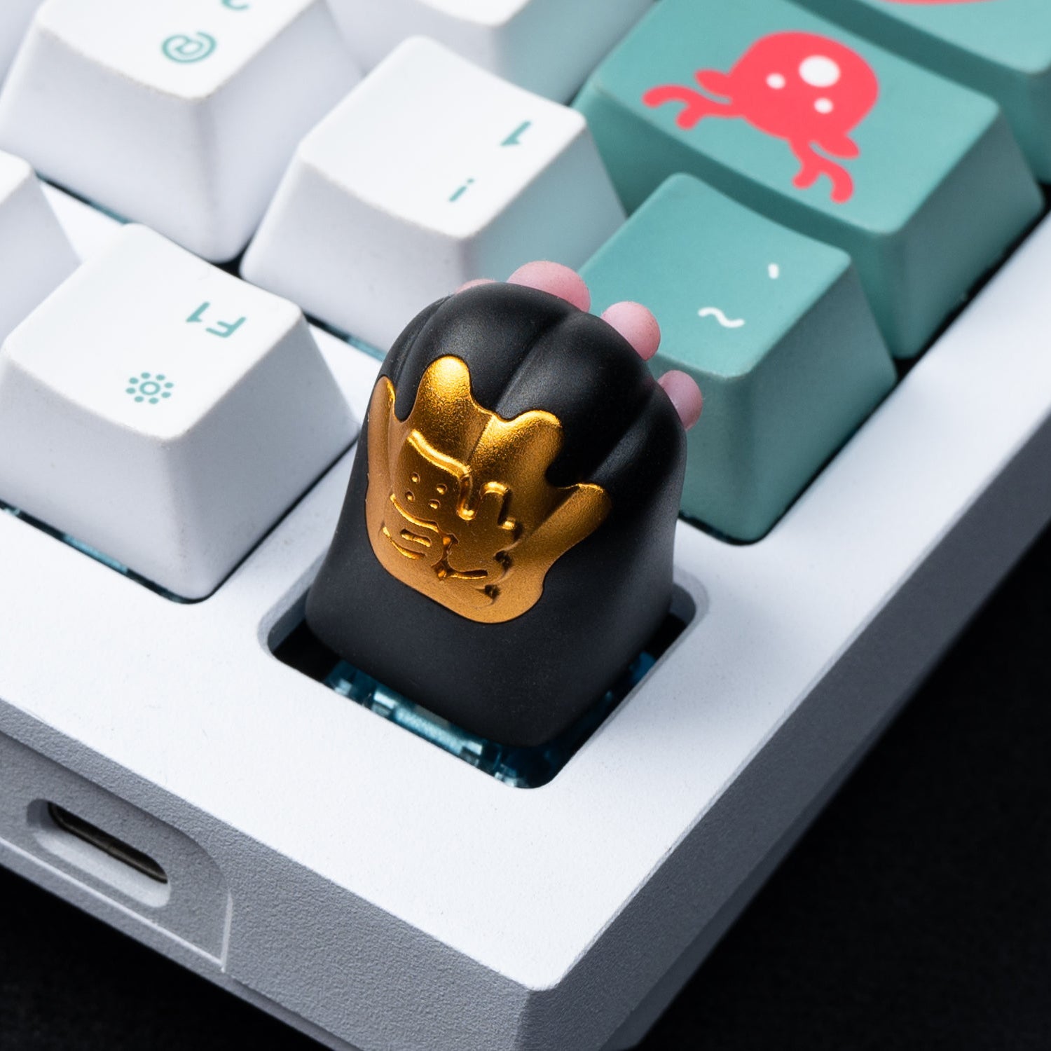 Keychron Silicone Kitty Paw Aluminum Alloy Artisan Keycap