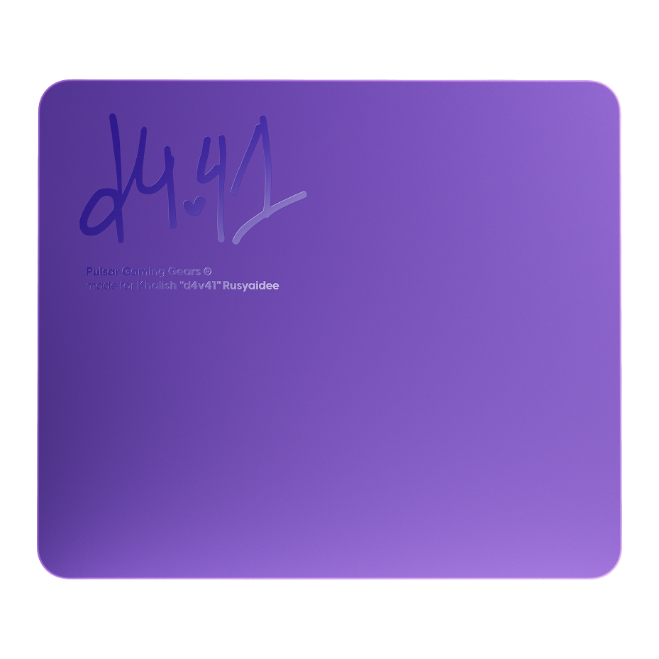 Pulsar Pro series d4v41 XL 490x420mm Gaming Mousepad