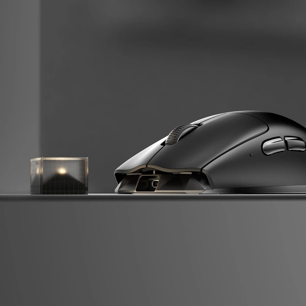 MelGeek Horus 8K Lightweight Esports Wireless Gaming Mouse
