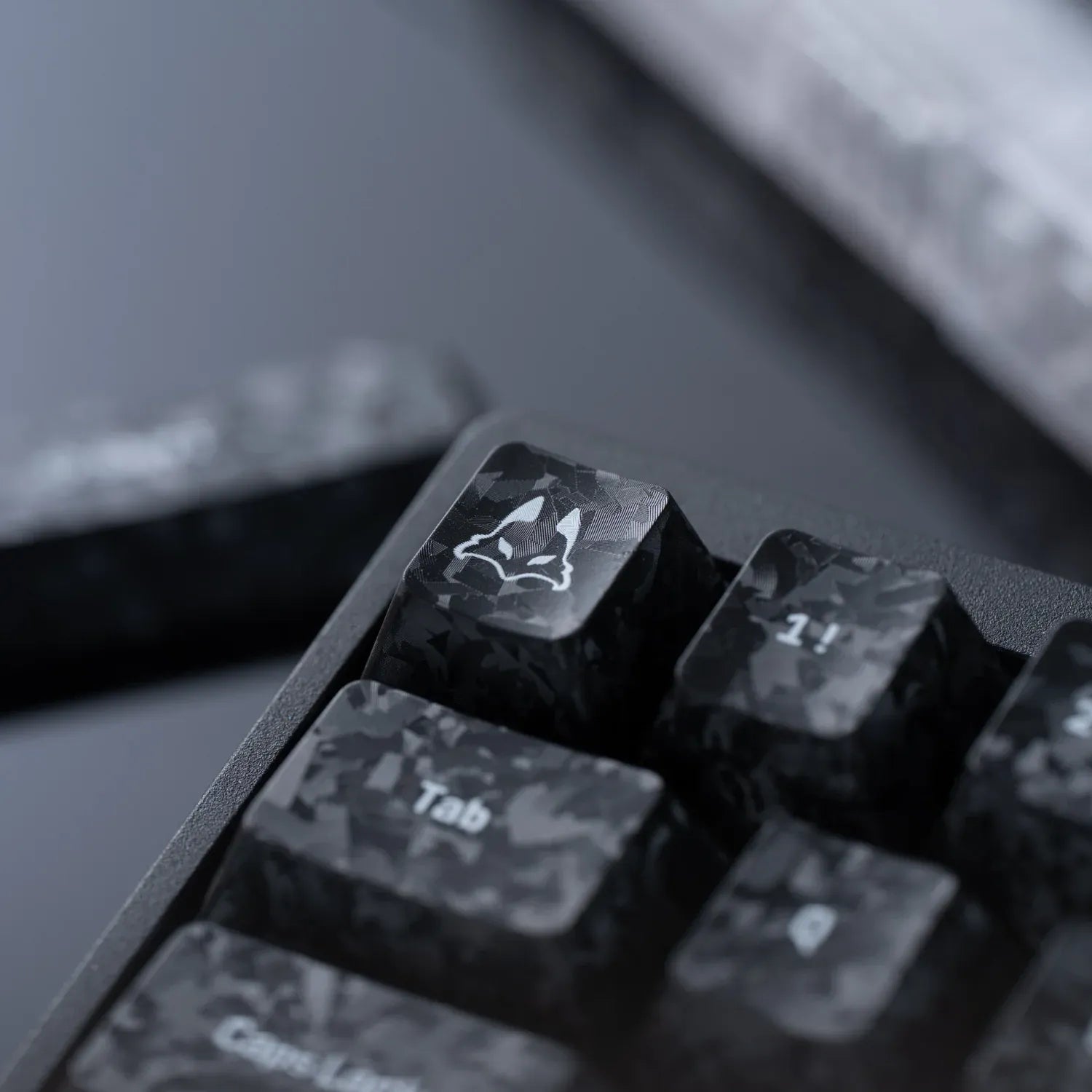 TENKO ARBITER STUDIO Carbon Fiber Textured Cherry profile Keycap Set